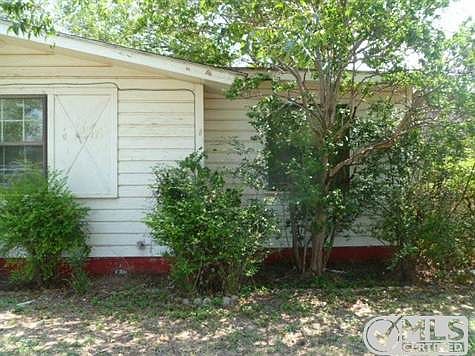 4th image of 1709 N Mockingbird Ln