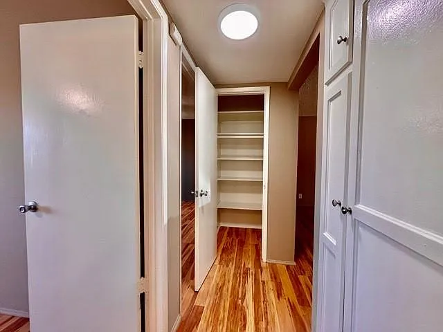 2964 Peppertree Ln — Photo 18
