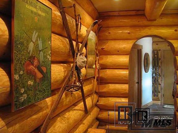 5th image of 32255 Mack Ln