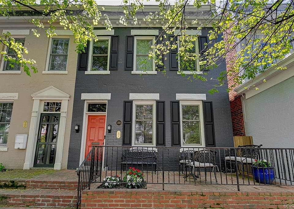 1st image of 2221 Park Ave