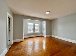 226 Arlington St APT 2, Quincy, MA 02170