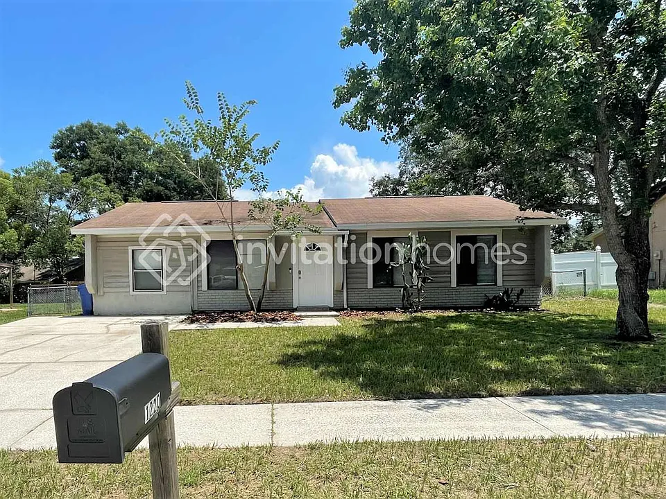 1220 Piney Branch Cir