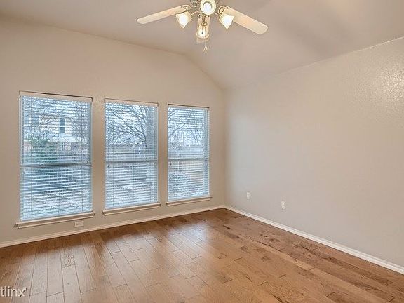 5th image of 10612 Melrose Ln