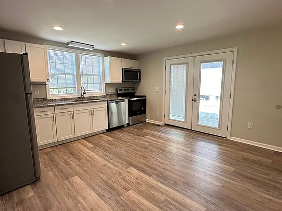 5th image of 2843 Pinetrail Rd