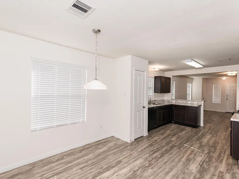 5312 Rio Ramos St — Photo 3