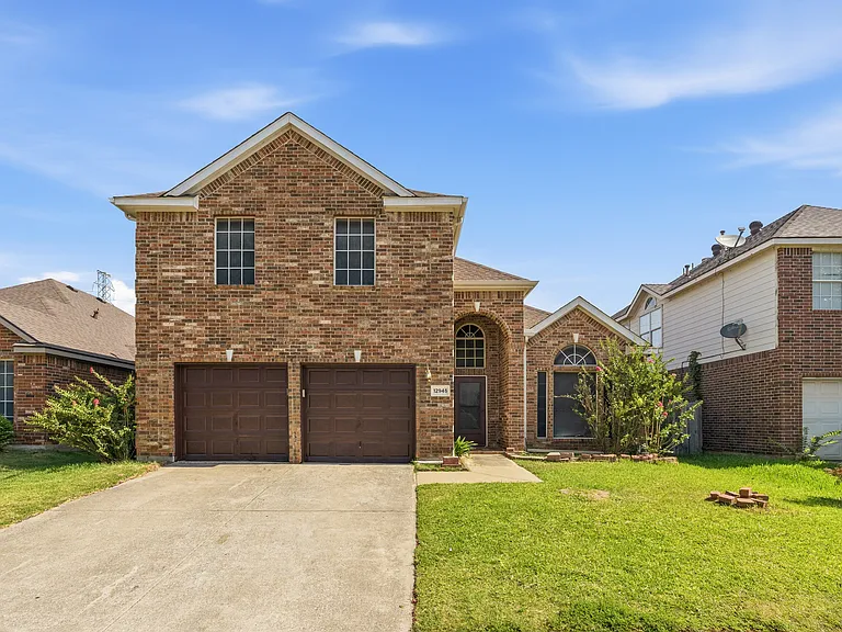 12945 Peach Tree Way — Photo 1