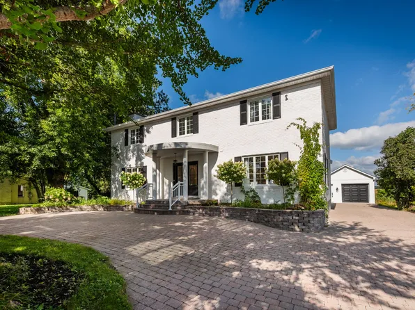 321 Chemin Du Richelieu, Saint Basile Le Grand, QC J3N 1M4