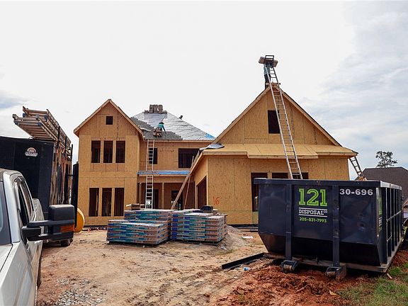 2nd image of 1970 Long Leaf Ln