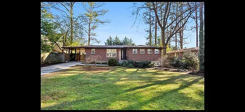2474 Warwick Cir NE Photo 1