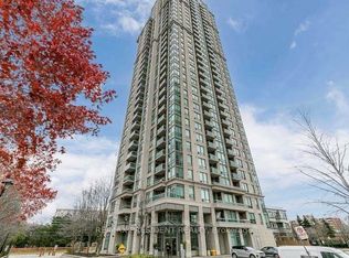 3504 Hurontario St #801, Mississauga, ON L5B 0B9