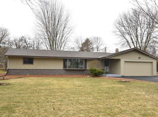 225 N 166th St, Brookfield, WI 53005