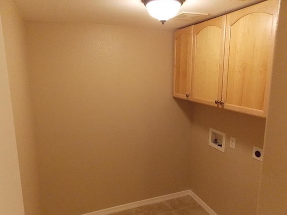 5th image of 1130 N 93rd St