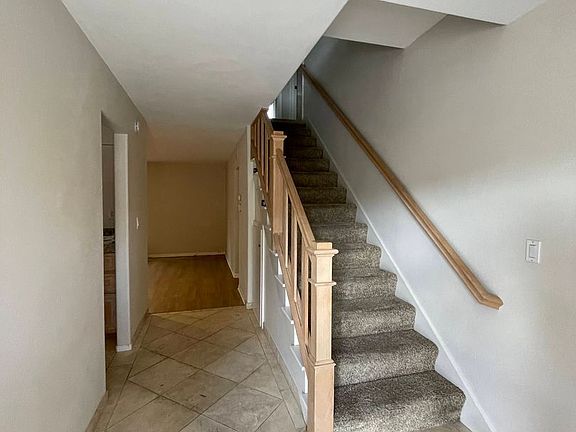 5th image of 6282 Pearl Lake Ave