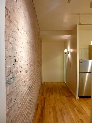 Rented by Bohemia Realty Group | media 2