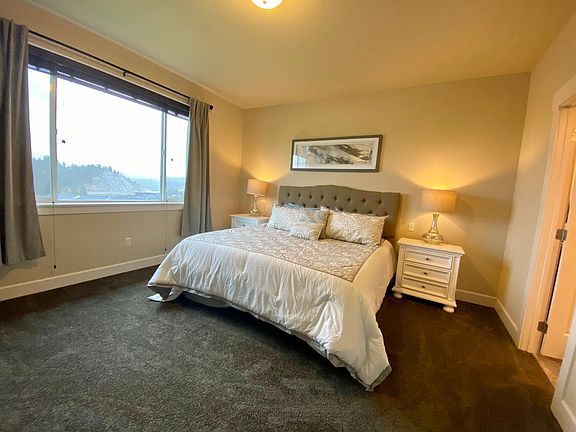 5th image of 1003 E Stone Horse Bluff Ln
