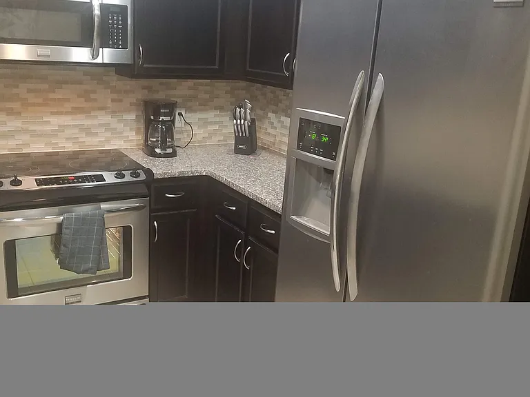 295 Winding River Dr — Photo 5