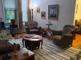 4888 Macarthur Blvd NW #209, Washington, DC 20007