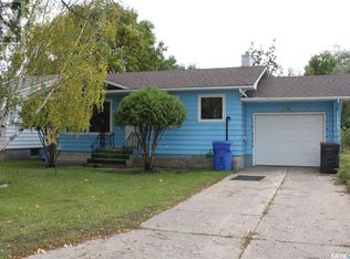 310 1st Ave W, Canora, SK S0A0L0