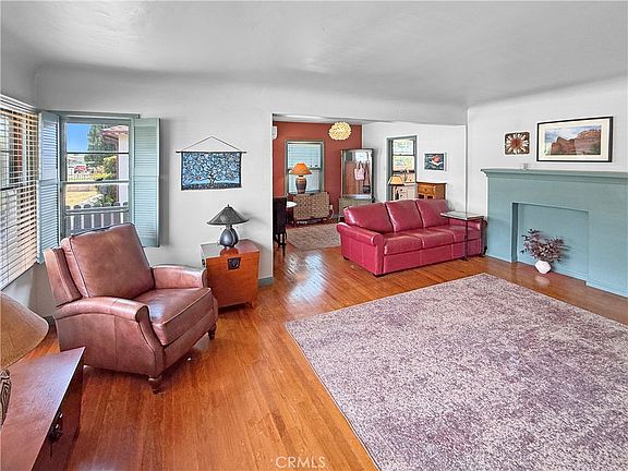 5th image of 3618 E Del Mar Blvd