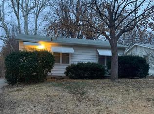 300 SW Saline St, Topeka, KS 66606