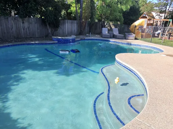 5050 Adalis Dr, Elk Grove, CA 95758