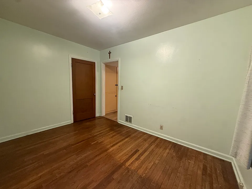 409 Sheridan Ave #407