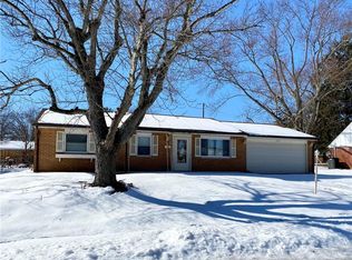 1873 Aztec Dr, Xenia, OH 45385