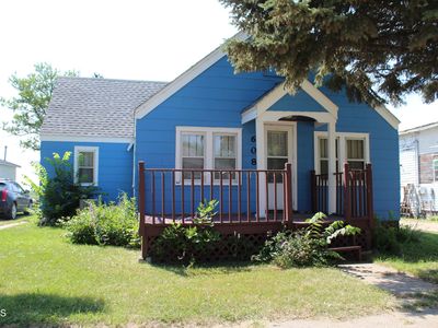 608 2nd Ave NW, Ashley, ND, 58413