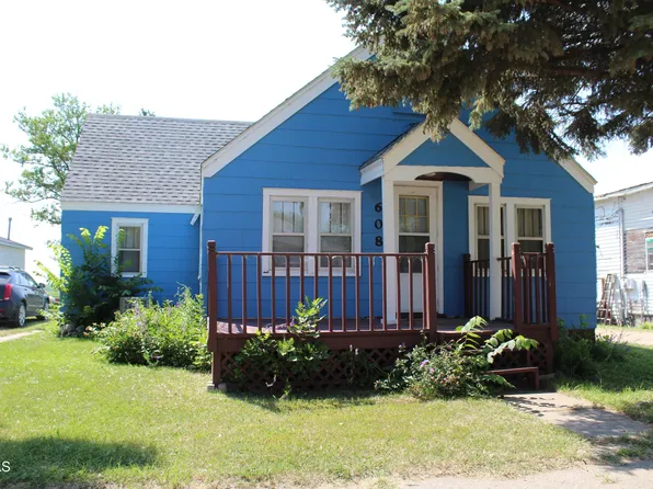 608 2nd Ave NW, Ashley, ND 58413