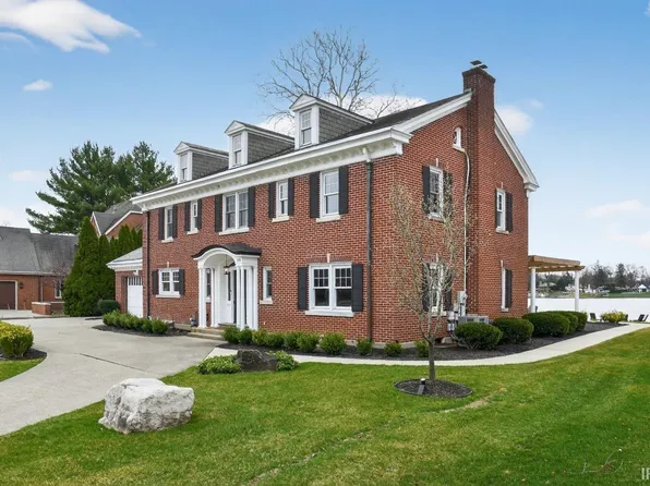 1901 Greenleaf Blvd, Elkhart, IN 46514