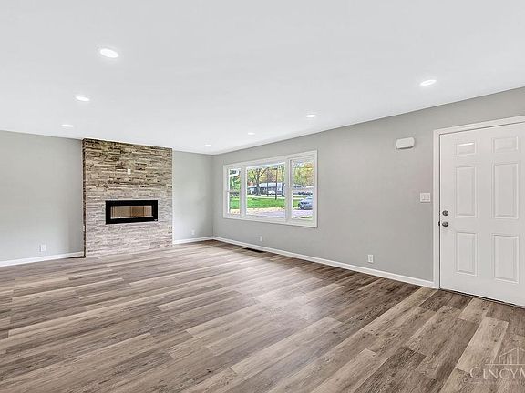 5th image of 5451 Carterway Dr