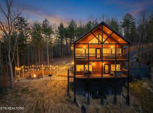 463 Sassafras Trl, Sevierville, TN 37876