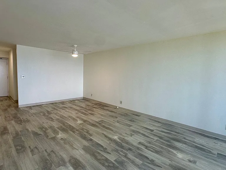 1600 Ala Moana Blvd #2506 — Photo 3