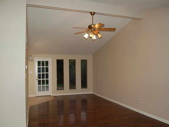 4th image of 3508 Dominique Dr