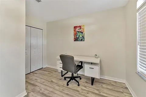 100 Palm Harbor Pkwy — Photo 13