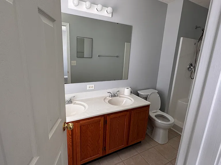 748 Freedom Dr — Photo 13