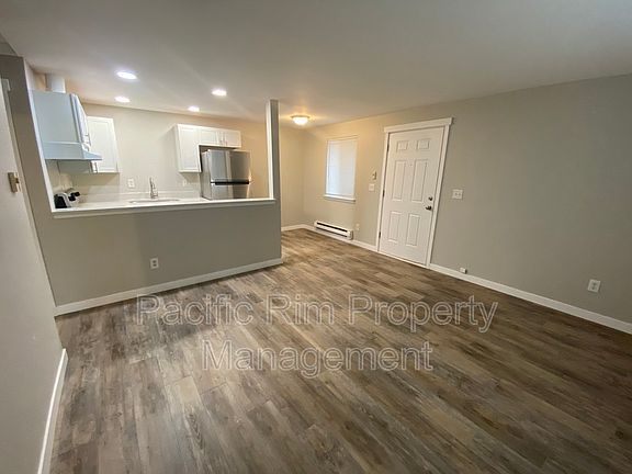 3rd image of 14413 Union Ave SW APT A