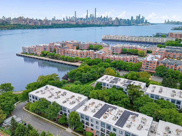 River Club Apartments