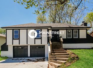 2972 Iva Dr, Independence, MO 64057