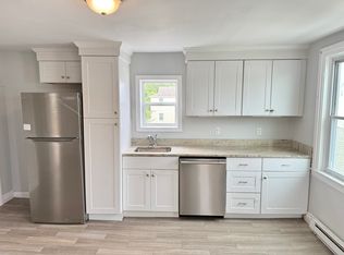55 Fort St FLOOR 2, East Providence, RI 02914