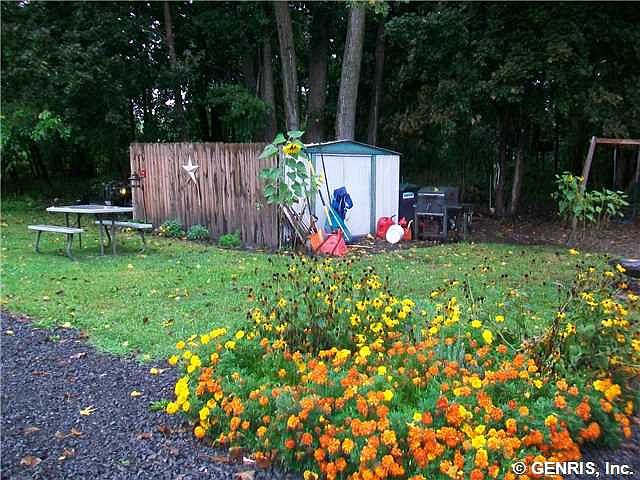 2nd image of 2 Meadow St