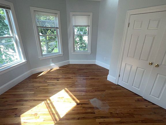 5th image of 149 Westville St #3