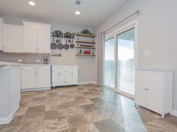 5th image of 837 Cameo Ct