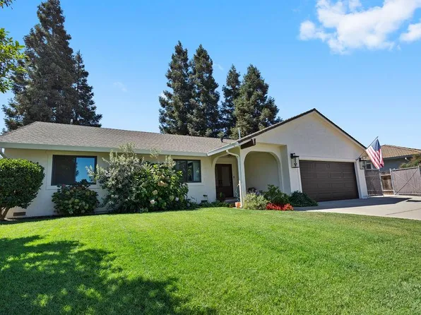 489 Cabernet Ct, Escalon, CA 95320