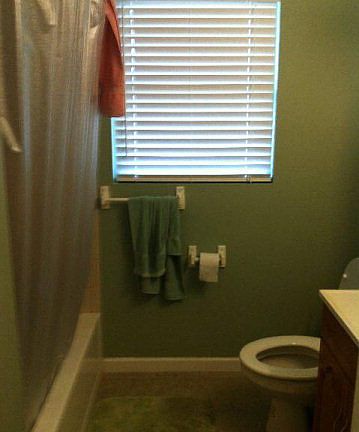 4th image of 205 Willow Dr