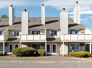 44 Willow Spgs #44, New Milford, CT 06776