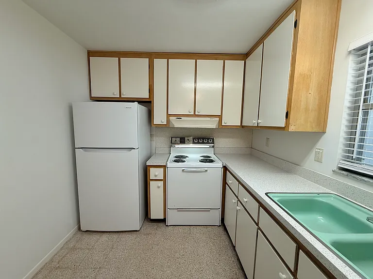135 W Minnesota Ave #8 — Photo 12