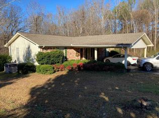 366 Sunrise St, Hamilton, AL 35570