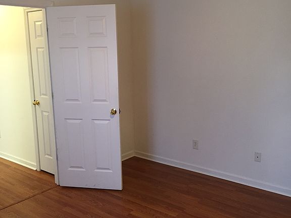 4th image of 6712 Gary Walker Ln