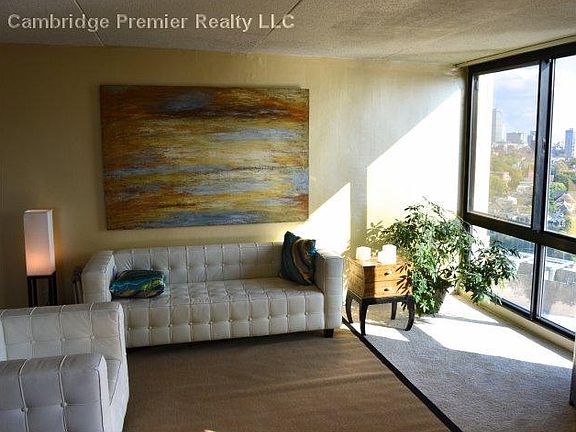 2nd image of 812 Memorial Dr APT 1308